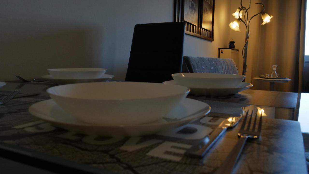 Thea Apartment Agia Marina Екстериор снимка